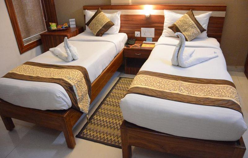 Hotel Eden Roc Bhubaneswar Dış mekan fotoğraf